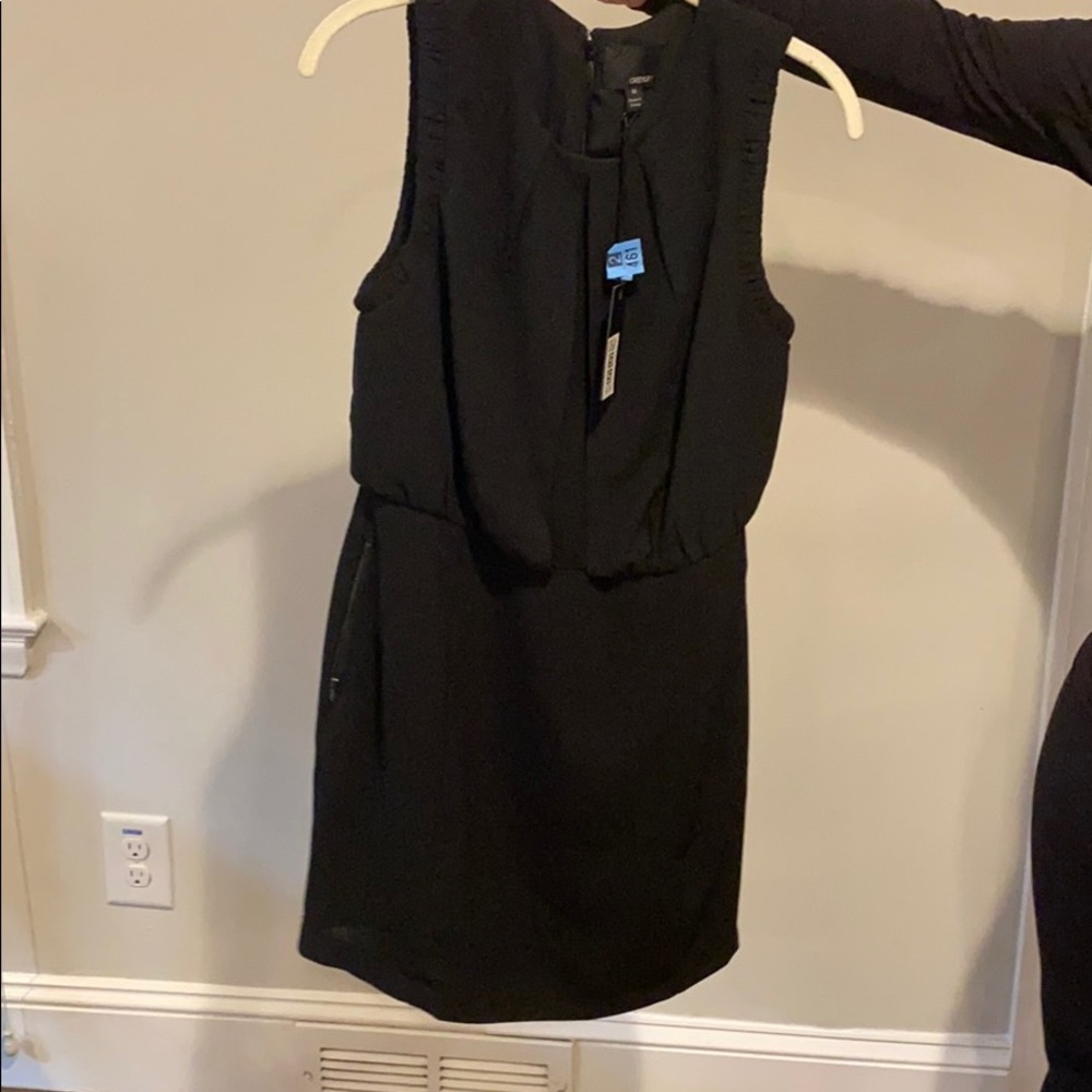 black dress with pockets